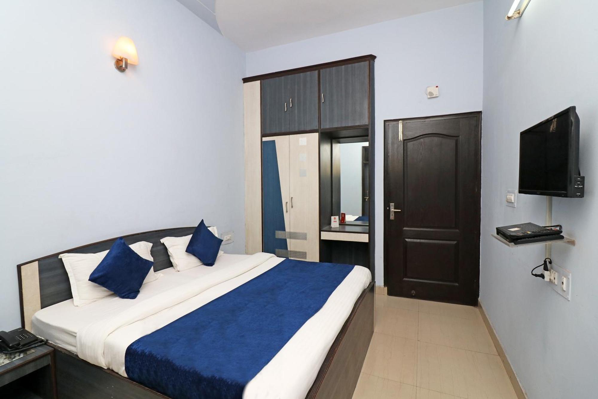 Hotel O Alpine Residency Faridabad Exterior photo